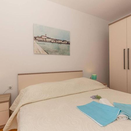 Three Bedroom Apartment In Biograd Biograd Na Moru Exterior photo