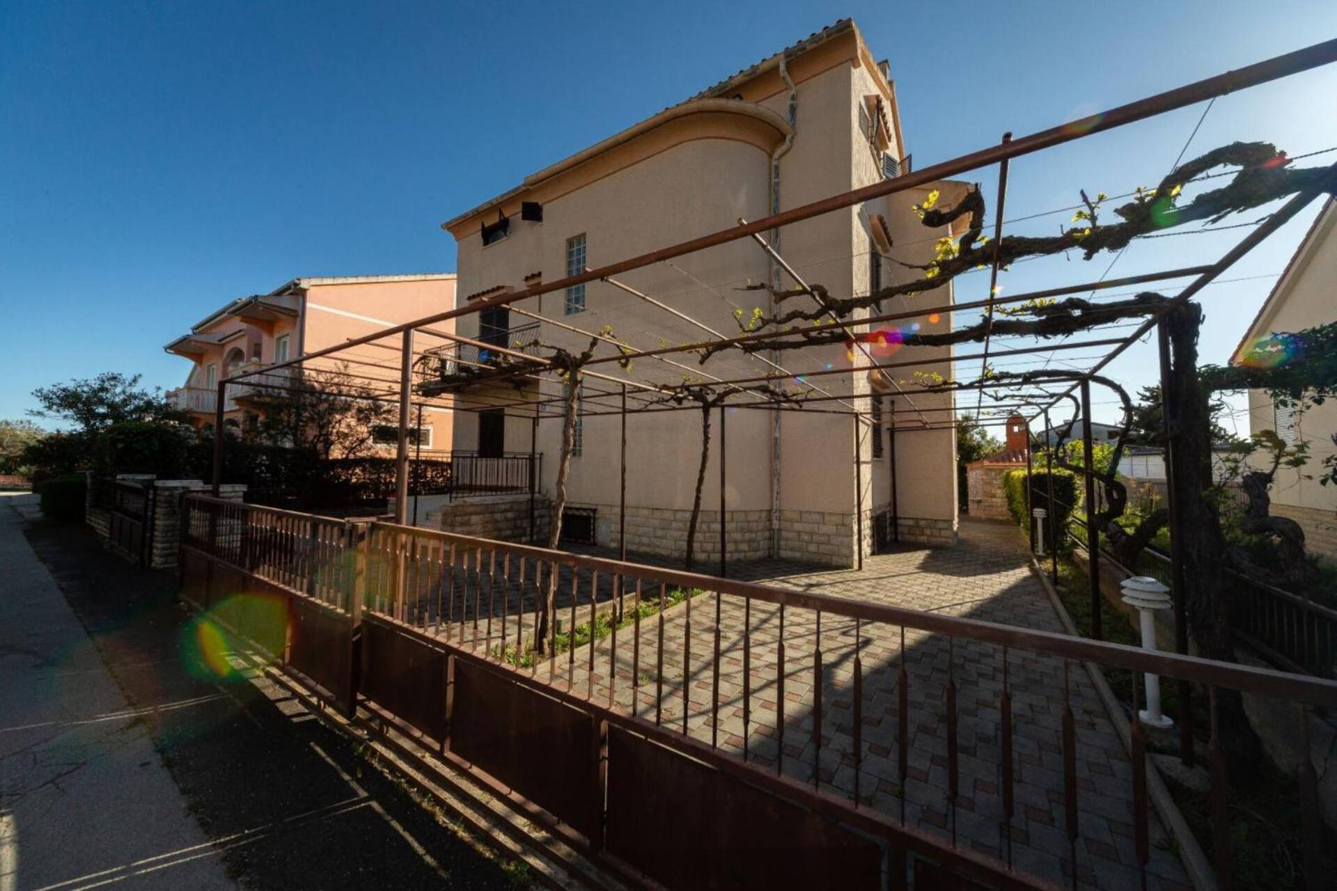 Three Bedroom Apartment In Biograd Biograd Na Moru Exterior photo