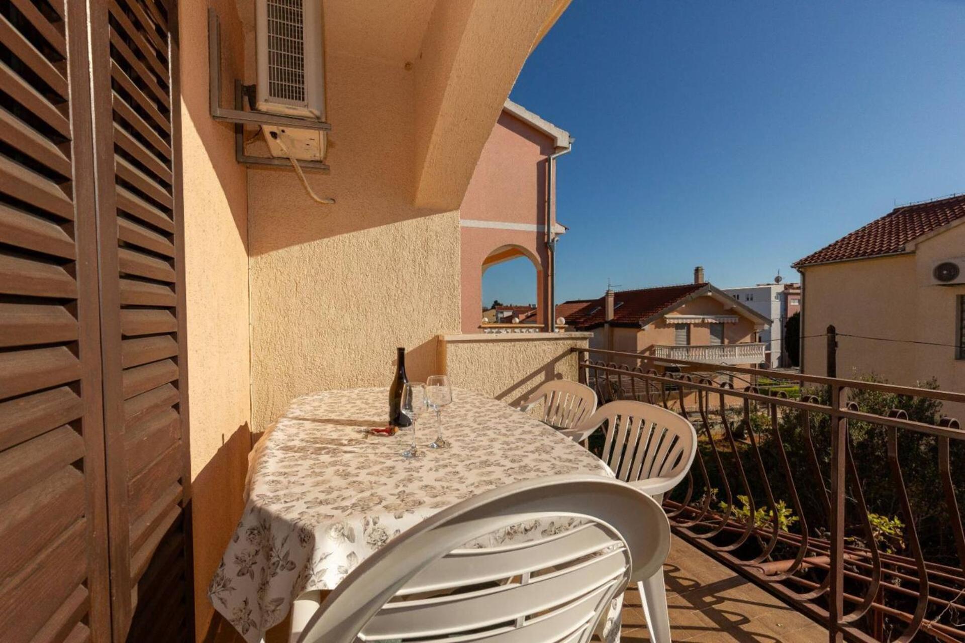 Three Bedroom Apartment In Biograd Biograd Na Moru Exterior photo