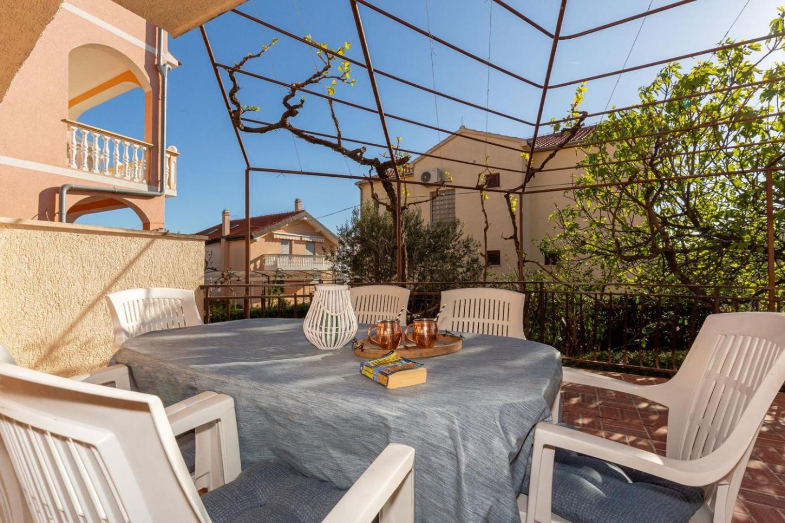 Three Bedroom Apartment In Biograd Biograd Na Moru Exterior photo